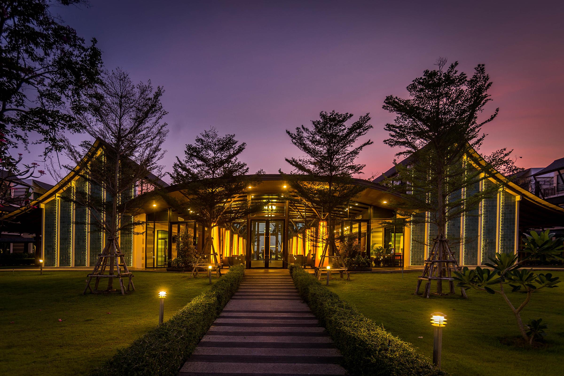 Bangsaen Heritage Hotel Exterior photo