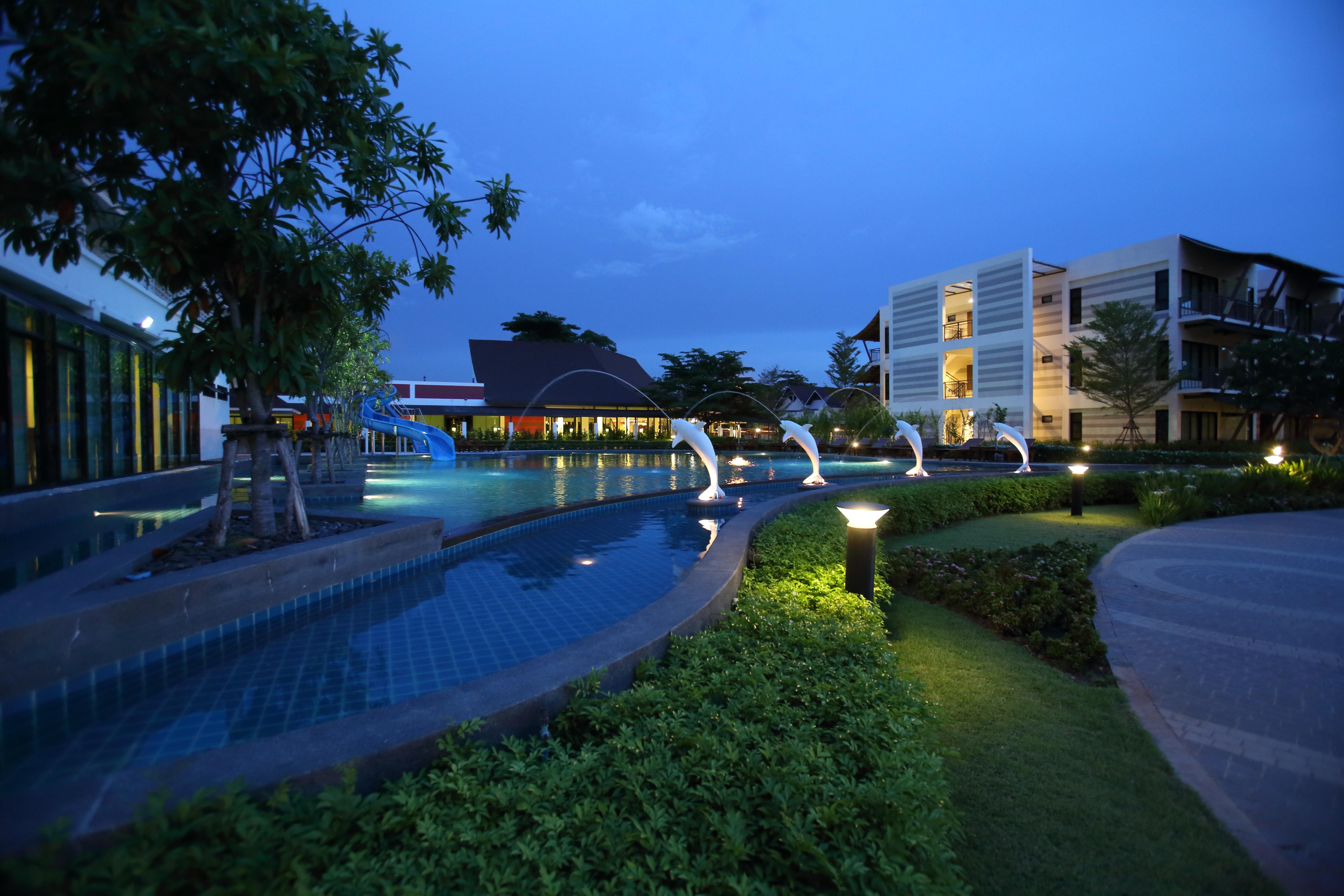 Bangsaen Heritage Hotel Exterior photo